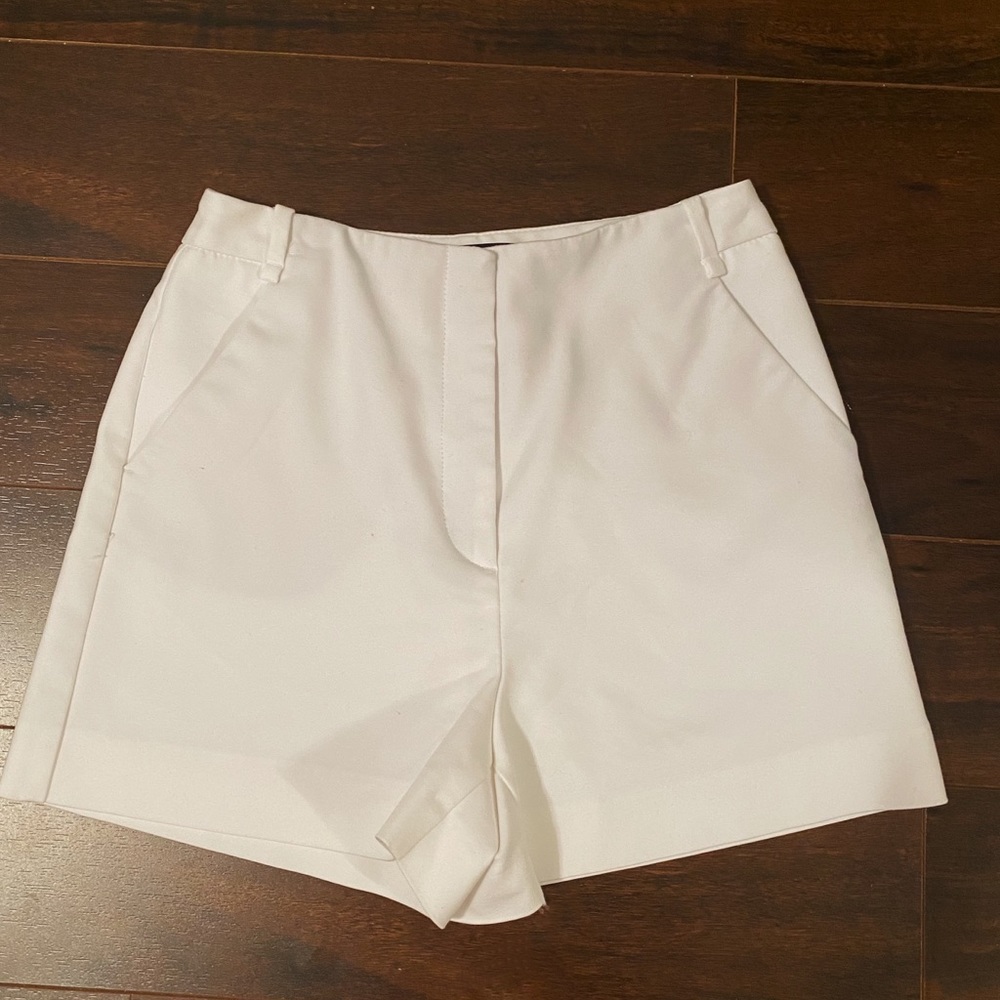 White shorts from Zara!!